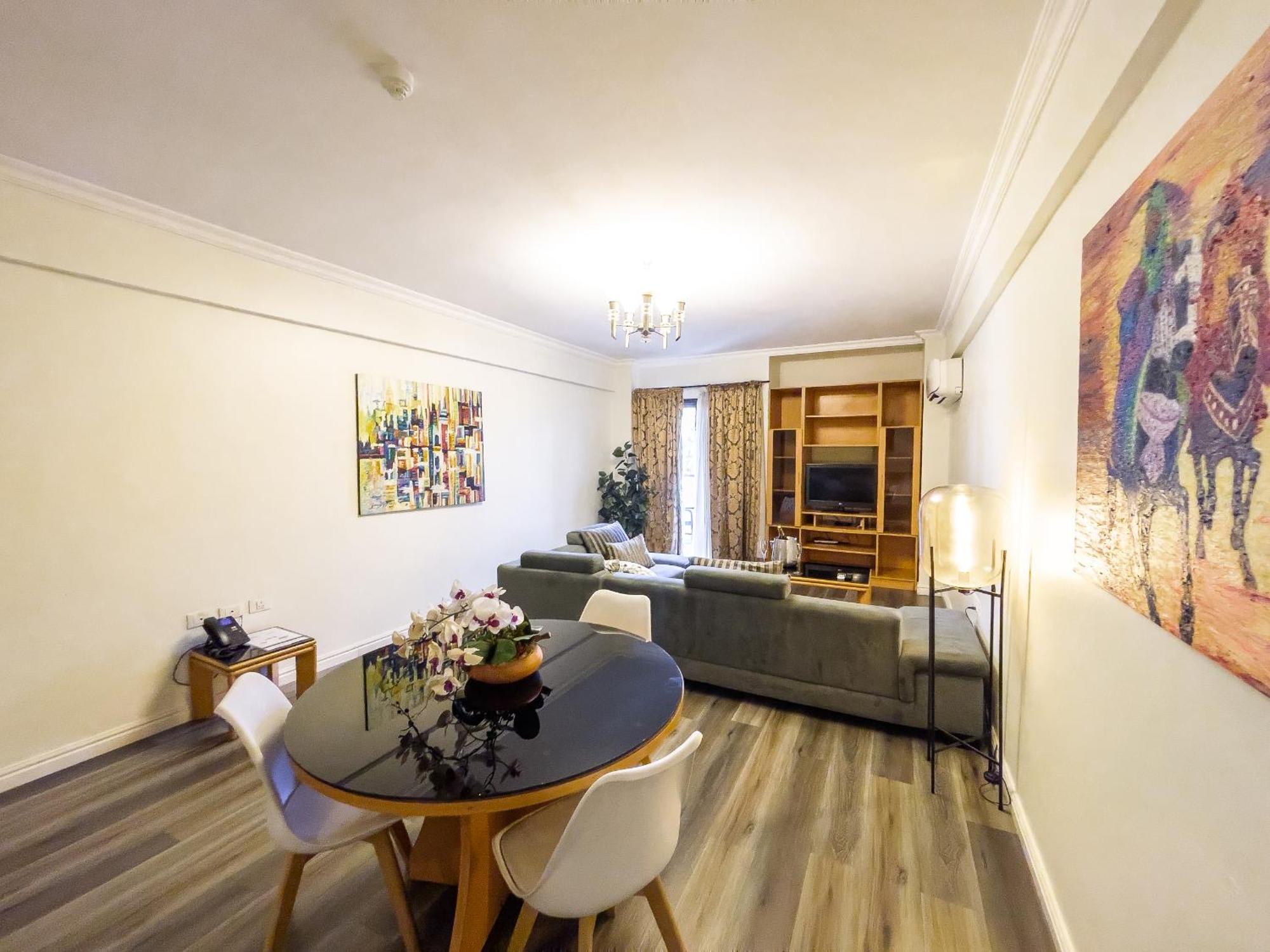 לגוס Maroko Bayshore Suites מראה חיצוני תמונה